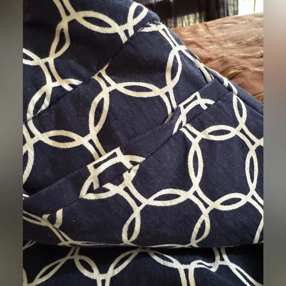 Chico’s blue/white pants, pockets, waistband, sz 3R (16) - Picture 6 of 6